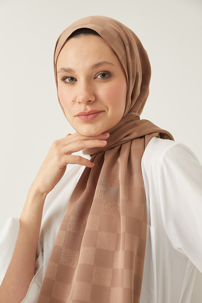 Dama Desen İpeksi Jakar Şal