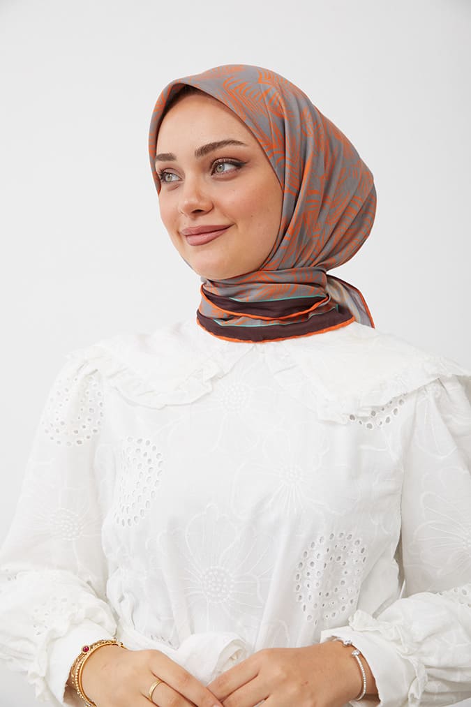 Dijital Soft Eşarp Yaprak Desen