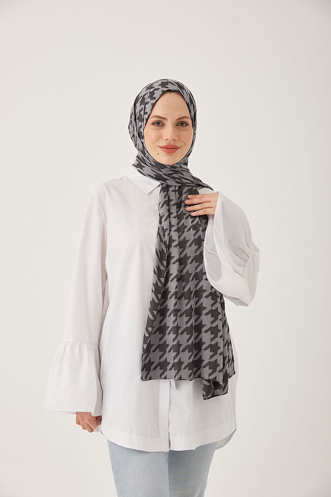 Parlak Jakar Kaz Ayağı