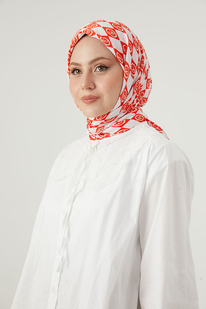 Pliseli Eşarp Model B