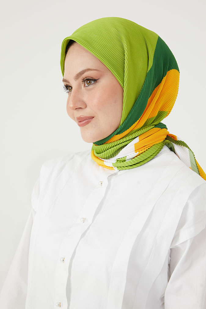 Pliseli Eşarp Model C