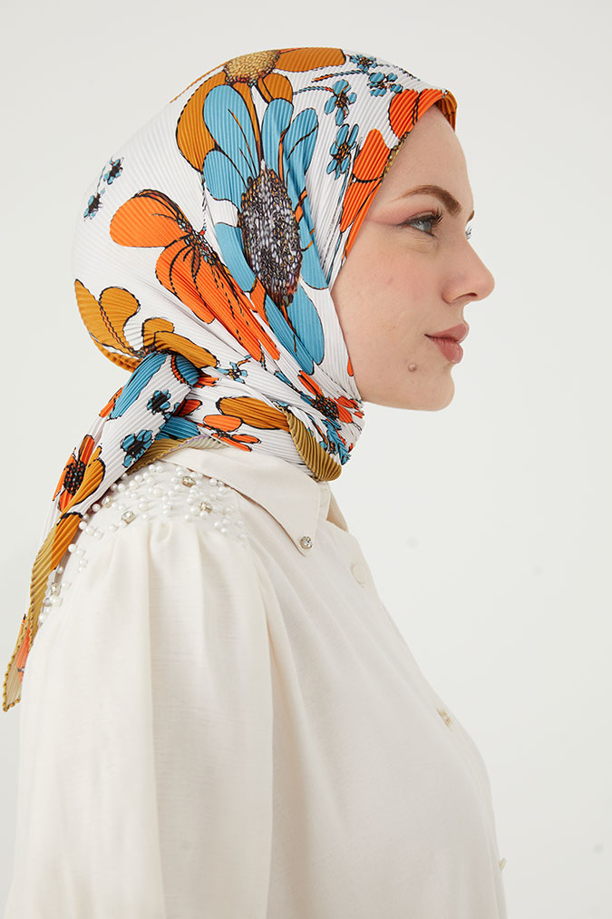 Pliseli Eşarp Model D